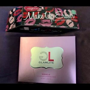 Glamlite Eyeshadow Pallet/Makeup Eraser Set